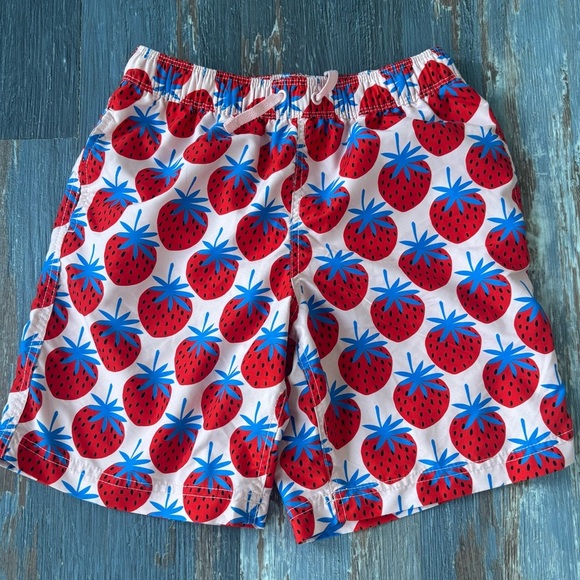 Hanna Andersson Strawberry swim shorts Size 140(10) - Picture 1 of 2